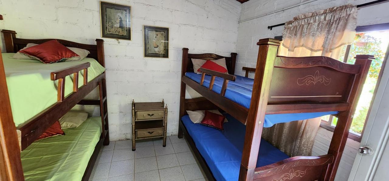 Hostel Finca La Gordita Калабасо Экстерьер фото